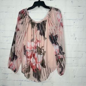White House Black Market size large top